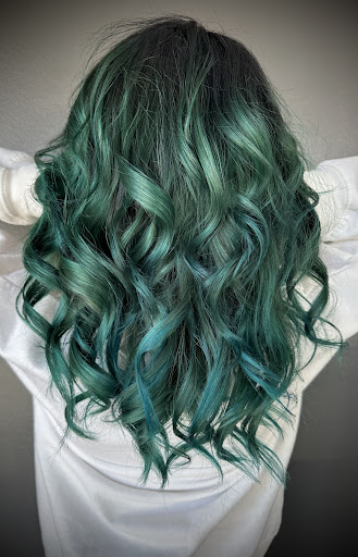 CMC Salon