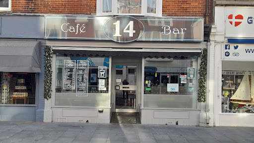 Cafe 14 - Visual