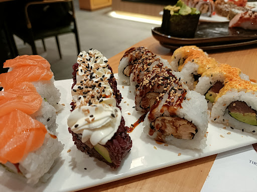 Worldeli Sushi & Grill - Thumbnail