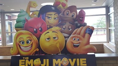Photos of AMC Showplace Rockford 16