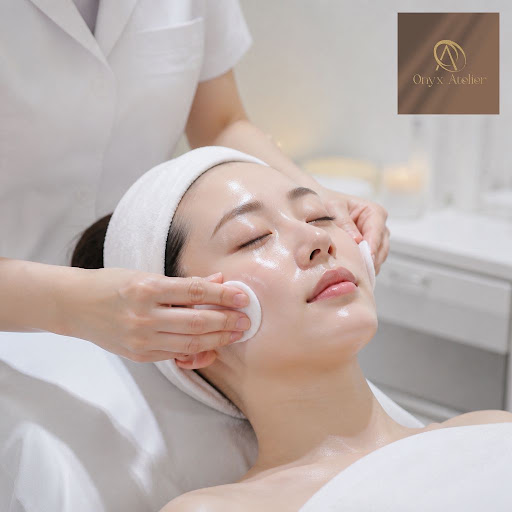 Dreaming of poreless, luminous glass skin? At Onyx Atelier Salon in HSR Layout, Bengaluru, we bri… post image