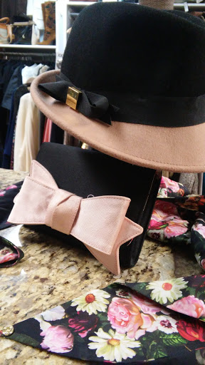 Deja Vu NJ - Consignment Boutique - Thumbnail