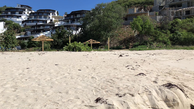 Ffryes Beach by null