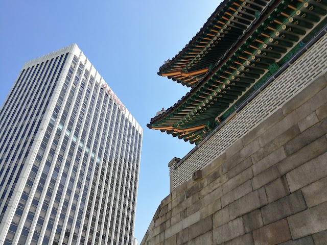 Sungnyemun Gate