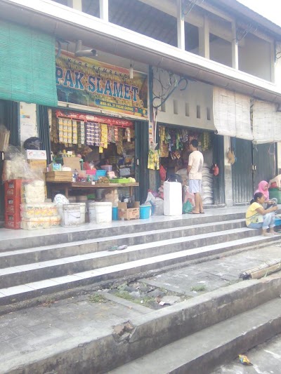 Photos of Pak Slamet