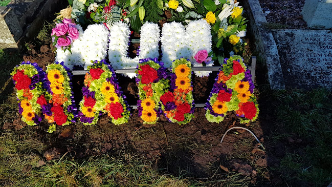 rosinamayflowers.co.uk
