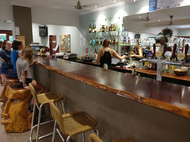 WHET Cafe Bar Restaurant and Cinema