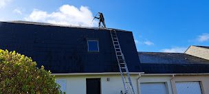 Photo n°26 de Rénovation defrance Démoussages peinture couverture à Dieppe (Couvreur)