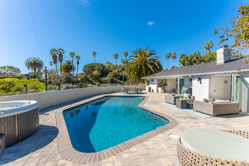 Taryn Martin - Realtor - Thumbnail