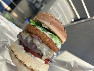 Photo n°1 de Le Bon Snack (Foodtruck) à Montclus (Restauration rapide)