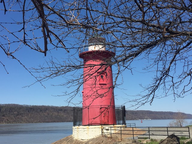 The Little Red Lighthouse