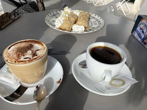 reina reposteria cafe - Thumbnail