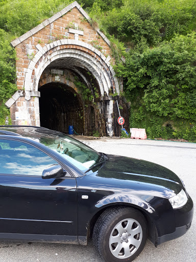 Personal Chauffeur di Aiello Emanuele 3393616006 oppure 0161 1923305 - Thumbnail
