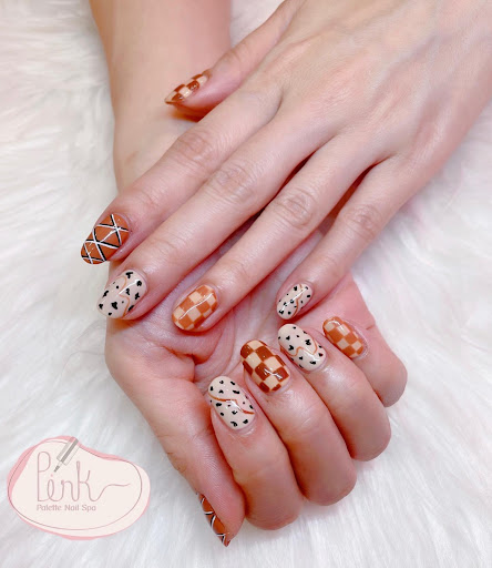 Pink palette nail spa