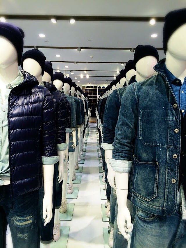 Uniqlo