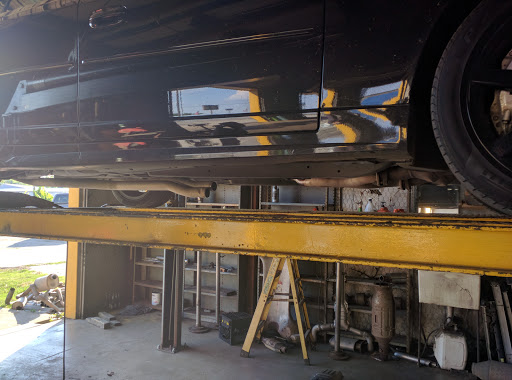 Big Brother Muffler & Radiator Shop - Thumbnail