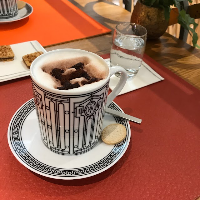 Le Plongeoir chez Hermès