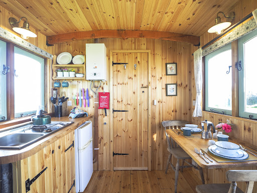 Trenewydd Farm Holiday Cottages - Thumbnail