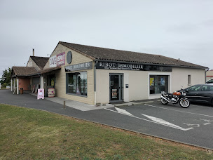Photo n°3 de RIBOT IMMOBILIER à Niort (Agence immobilière)