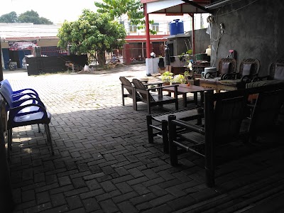 Photos of Aura Car Wash & Coffee Late