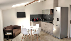 Photo n°18 de La Provence au coeur du vieux village à Saint-Chamas (Lodge)