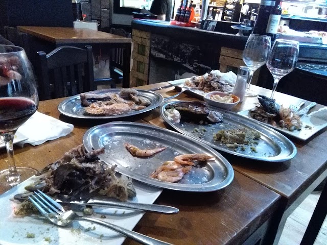 Bodegón Alejandro. Barra Restaurante en el centro de Elche.