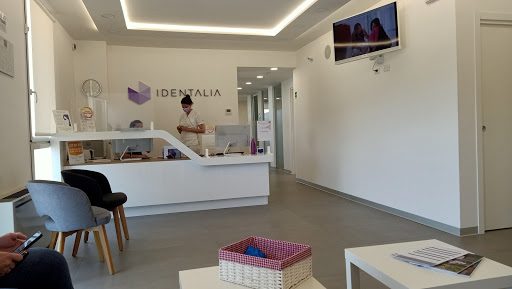 IDENTALIA - Ambulatorio dentistico - Thumbnail