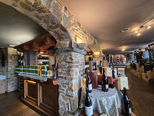 Photo n°13 de Wine Mountain 1850 Courchevel à Courchevel (Épicerie fine)