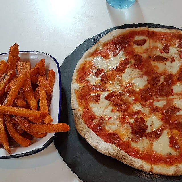 Dave's Wood-Fired Pizza Co.