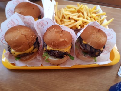 Photos of Feel Burgers & Fries