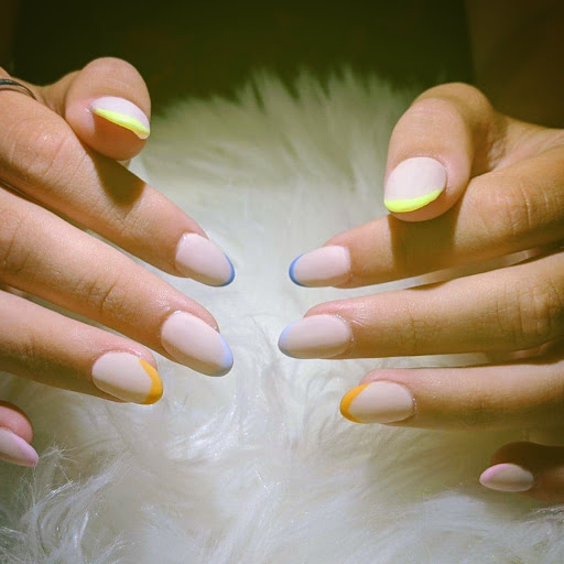 La Manucure Organic Nails and Spa - Thumbnail