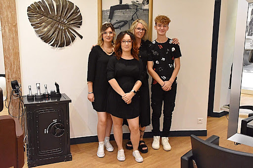 Salon de coiffure GOMINA - Thumbnail