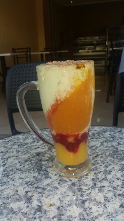 Photos of Caf&eacute; haroun Rachid