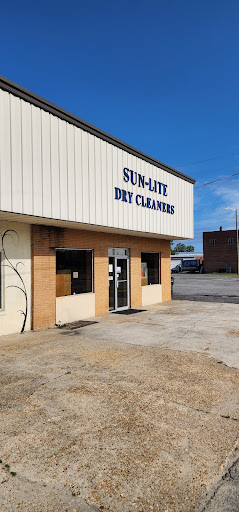 Sun-Lite Laundry & Cleaners Gallery - United States