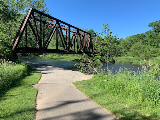 Oil Creek Bike Trail, Southern Terminus Parking