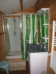 Photo n°4 de chalet chambre d'hotes charlieu à Chandon (Chambre d'hôtes)