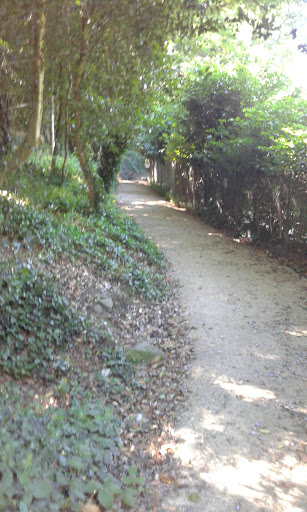 Public, Promenade Du Vallon St Laurent Garden Gallery - France