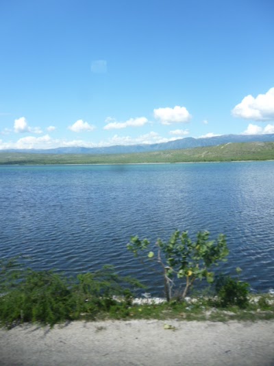 photo of Lago Enriquillo