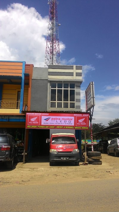 car-dealer