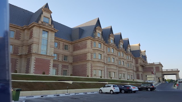 Al Aziziyah Boutique Hotel