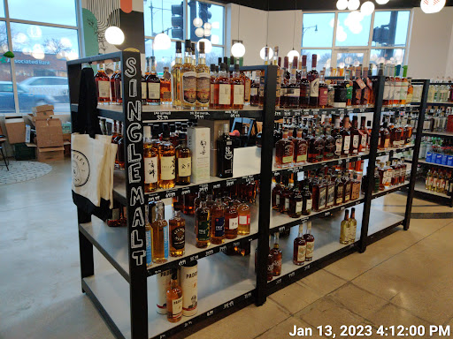 Bottles & Cans Edgebrook - Thumbnail