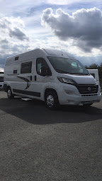 Photo n°18 de Ulrich Camping Cars à Condé-sur-Vire (Magasin de matériel Hi-Fi)