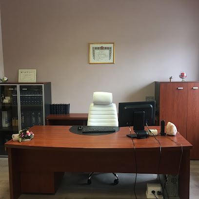 Avv. Antonella Biscotti