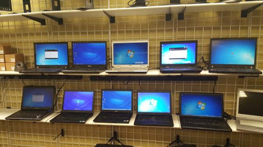 Laptops KC - We Buy Cell Phones & Computers - MOVED TO 6216 NIEMAN RD - Thumbnail