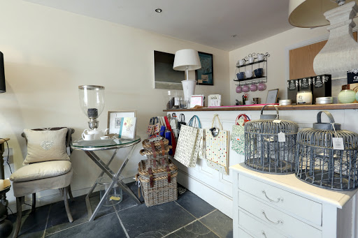 Manon Interiors - Thumbnail