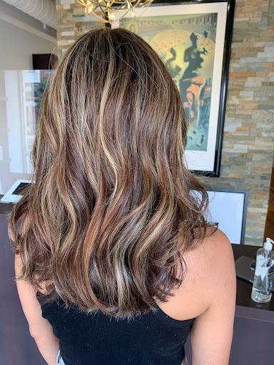 Crown Hair Lounge - Thumbnail