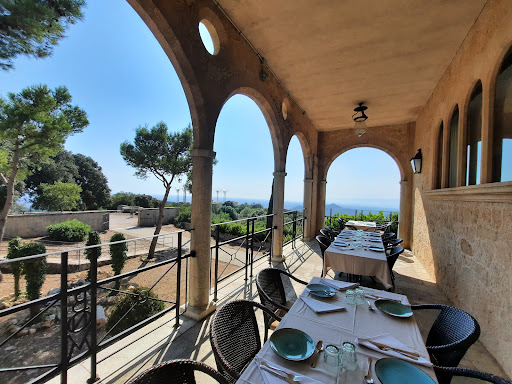 Restaurant Santuari de Cura - Thumbnail
