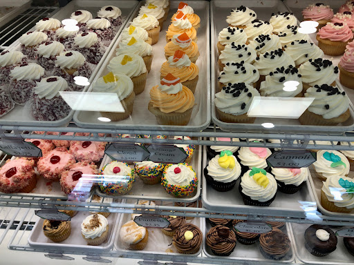 Lynn Sandy's Bakery - Thumbnail