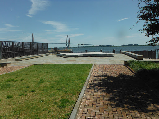 Charlotte Street Park Irish Memorial - Thumbnail