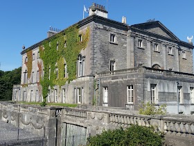 Westport Coast Hotel